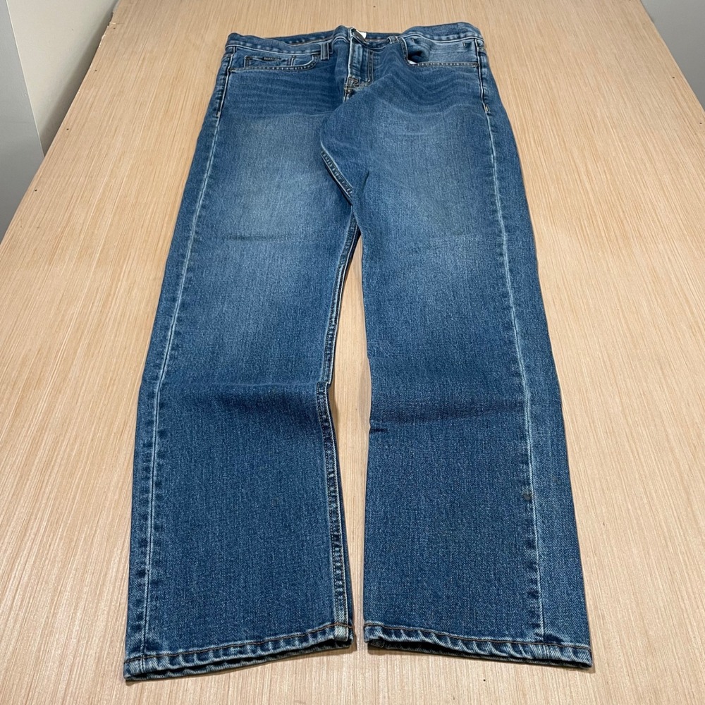 Quiksilver Jeans Mens 36x32 Straight Leg Medium Wash Blue Denim Skate Casual